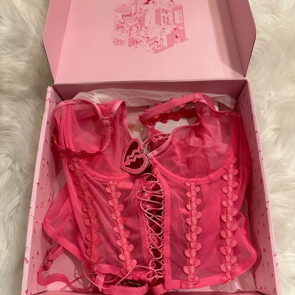 Voight by Valentina Dita Set size medium - Picture 6 of 6